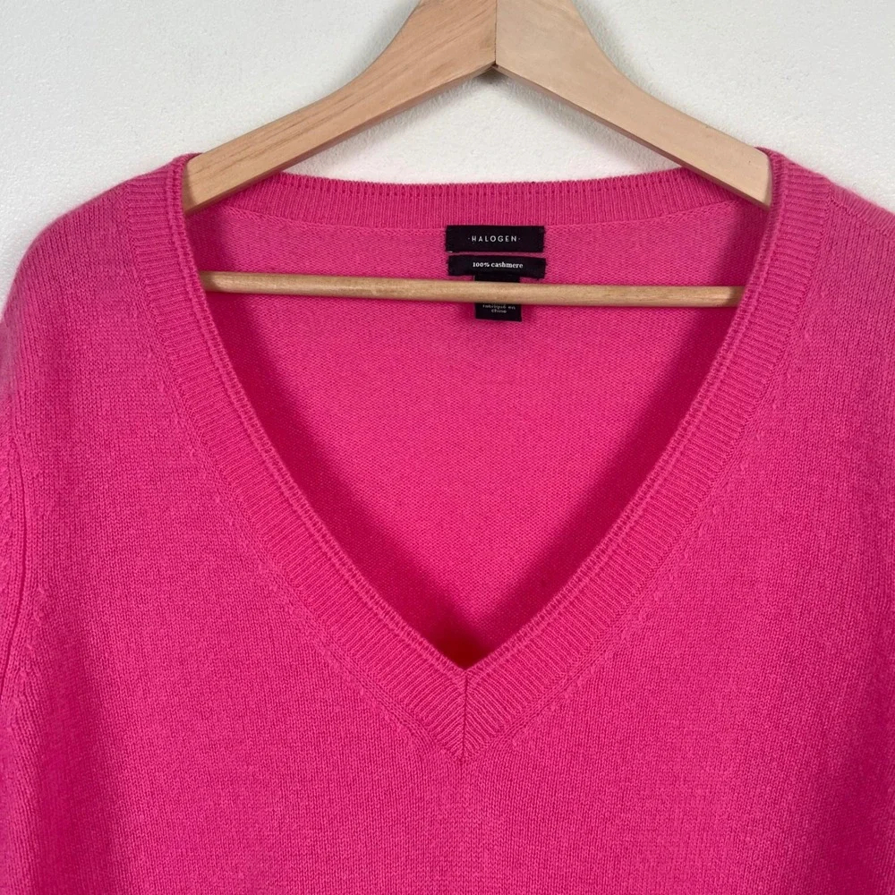 Halogen Womens 100% Cashmere V-Neck Sweater Hot Pink Long Sleeve Size Medium